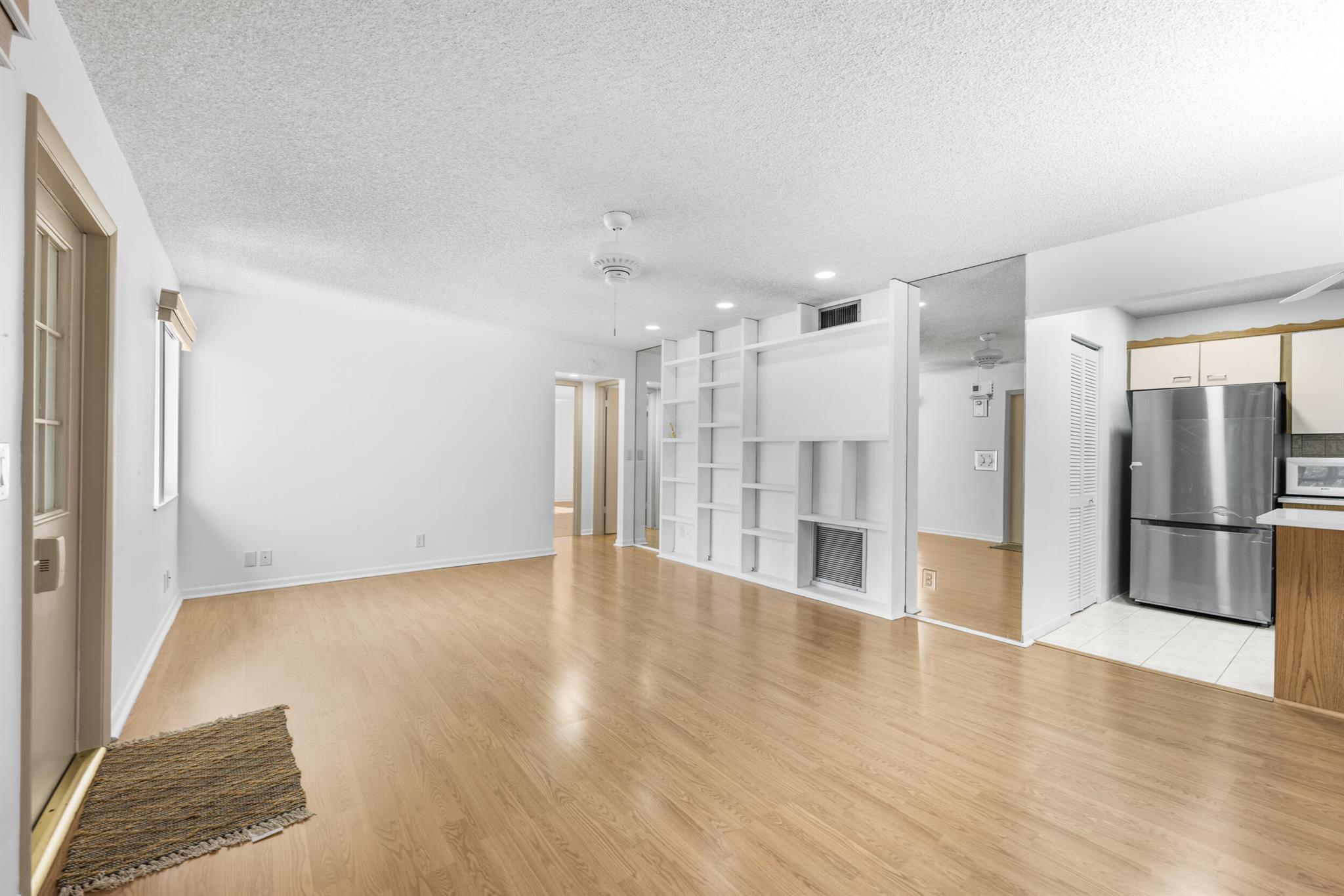 PINE RIDGE III COND DECL - Residential