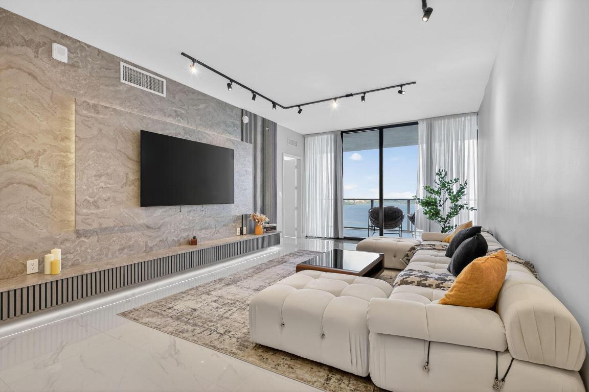 Aria Reserve - Residential Lease