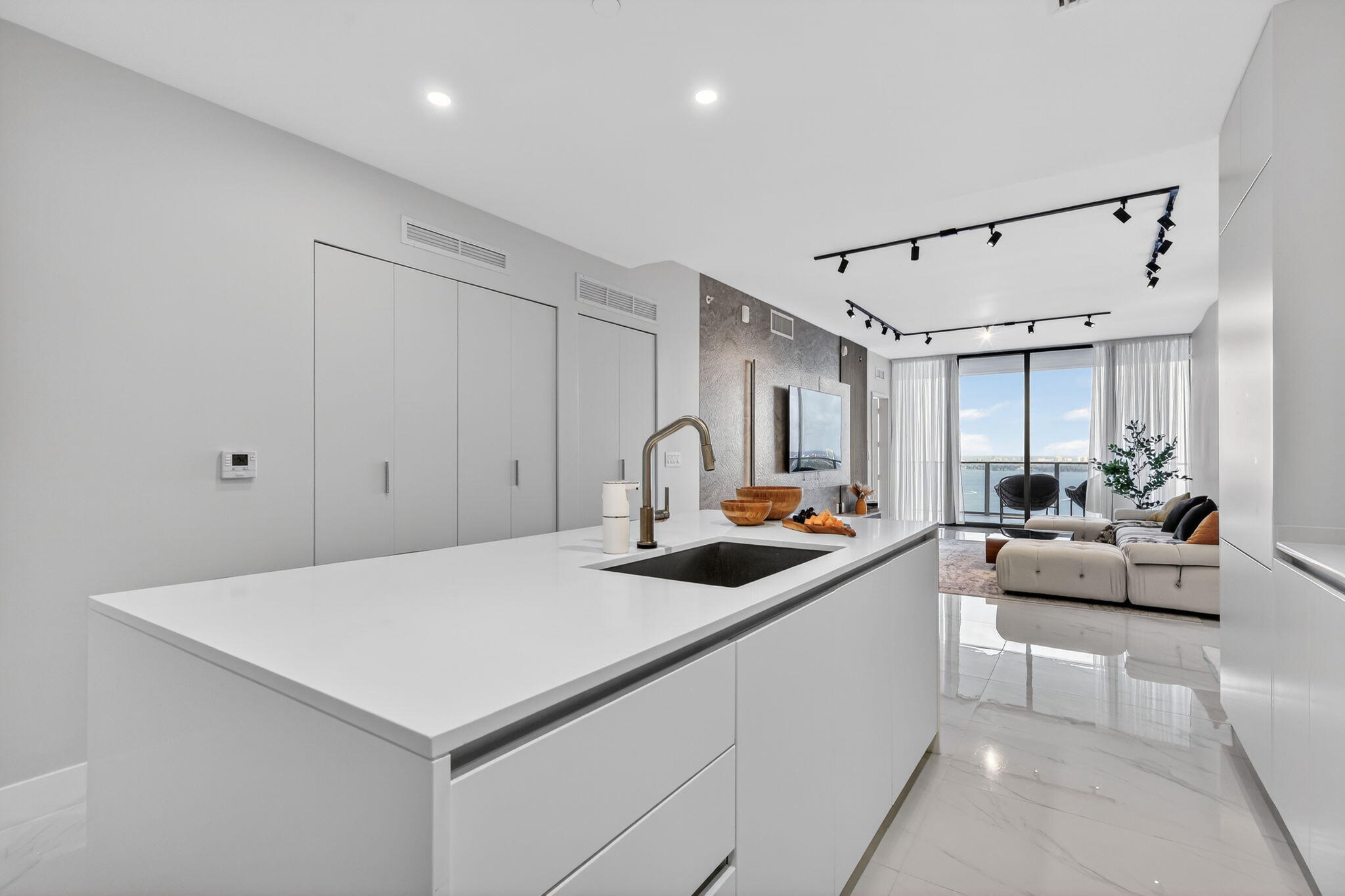 700 NE 24th Street 3206