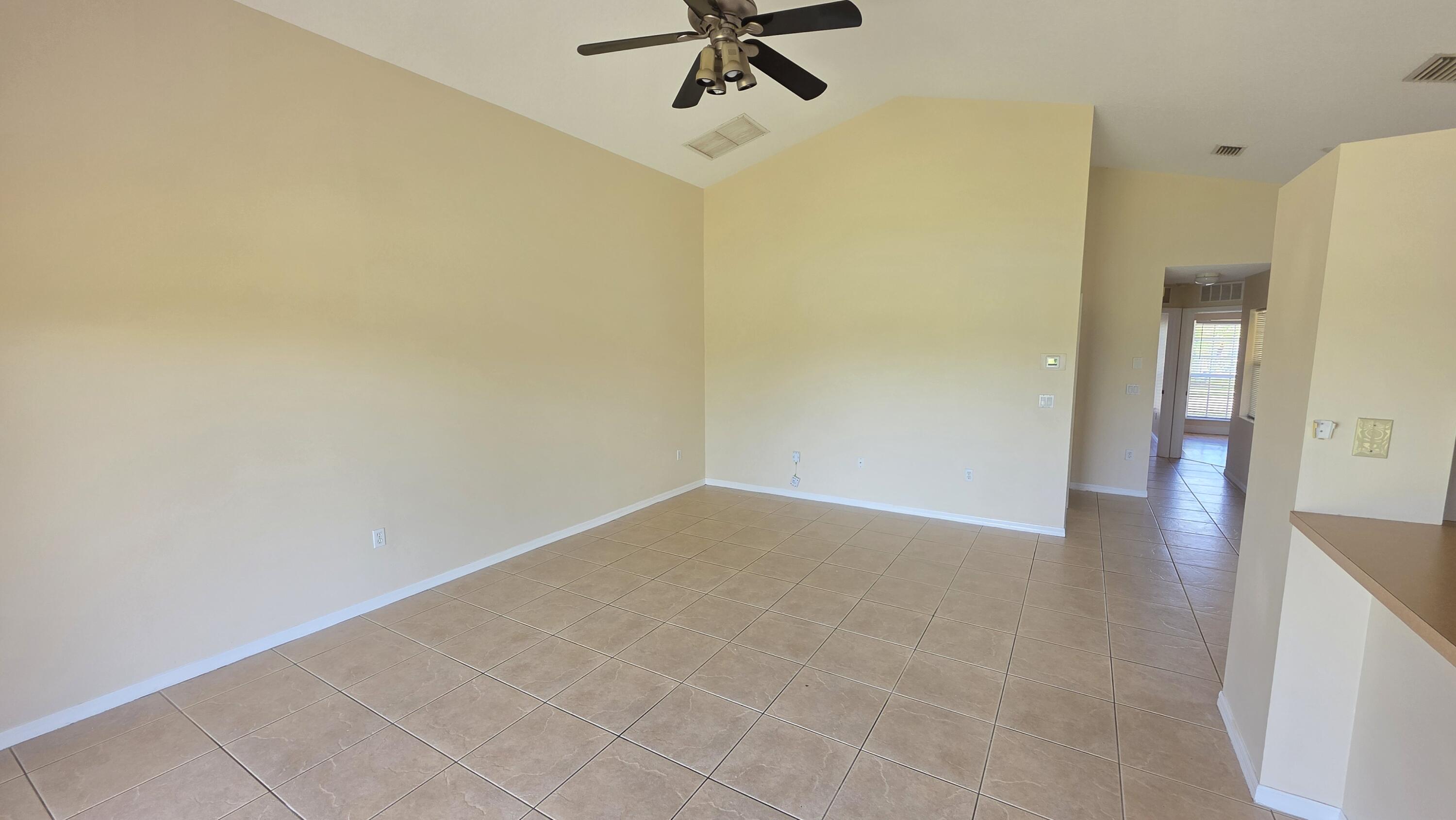 LAKEFOREST AT ST LUCIE WEST PHASE V - Residential