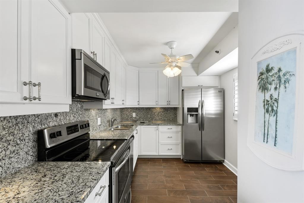 OCEAN TRAIL CONDO III - Residential