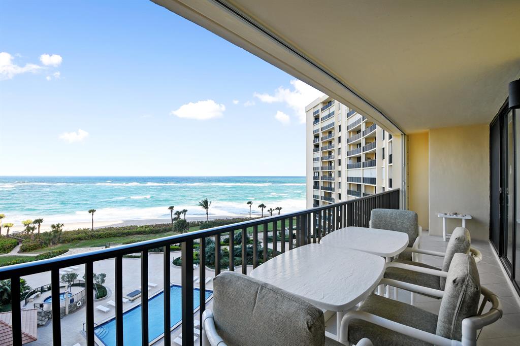 OCEAN TRAIL CONDO III - Residential