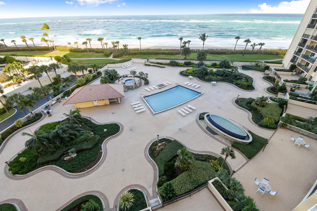 OCEAN TRAIL CONDO III - Residential