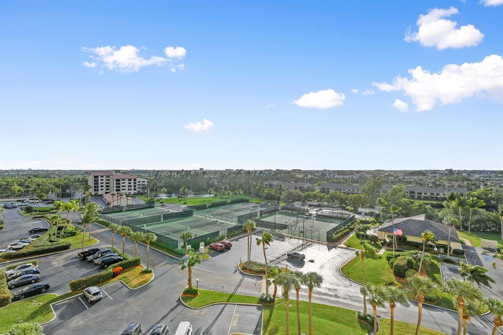 OCEAN TRAIL CONDO III - Residential