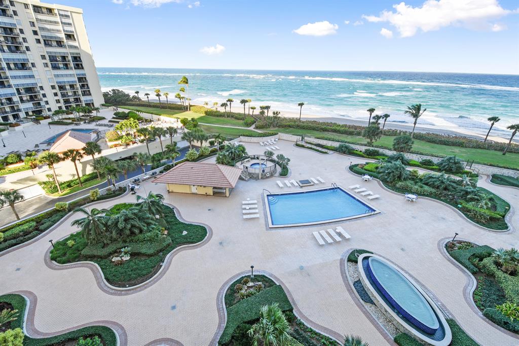 OCEAN TRAIL CONDO III - Residential