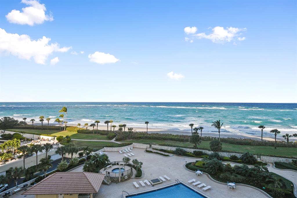 OCEAN TRAIL CONDO III - Residential