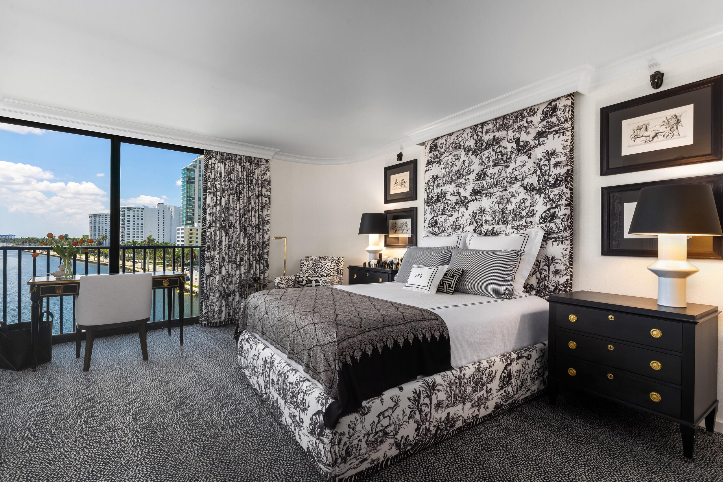 TRIANON CONDO - Residential
