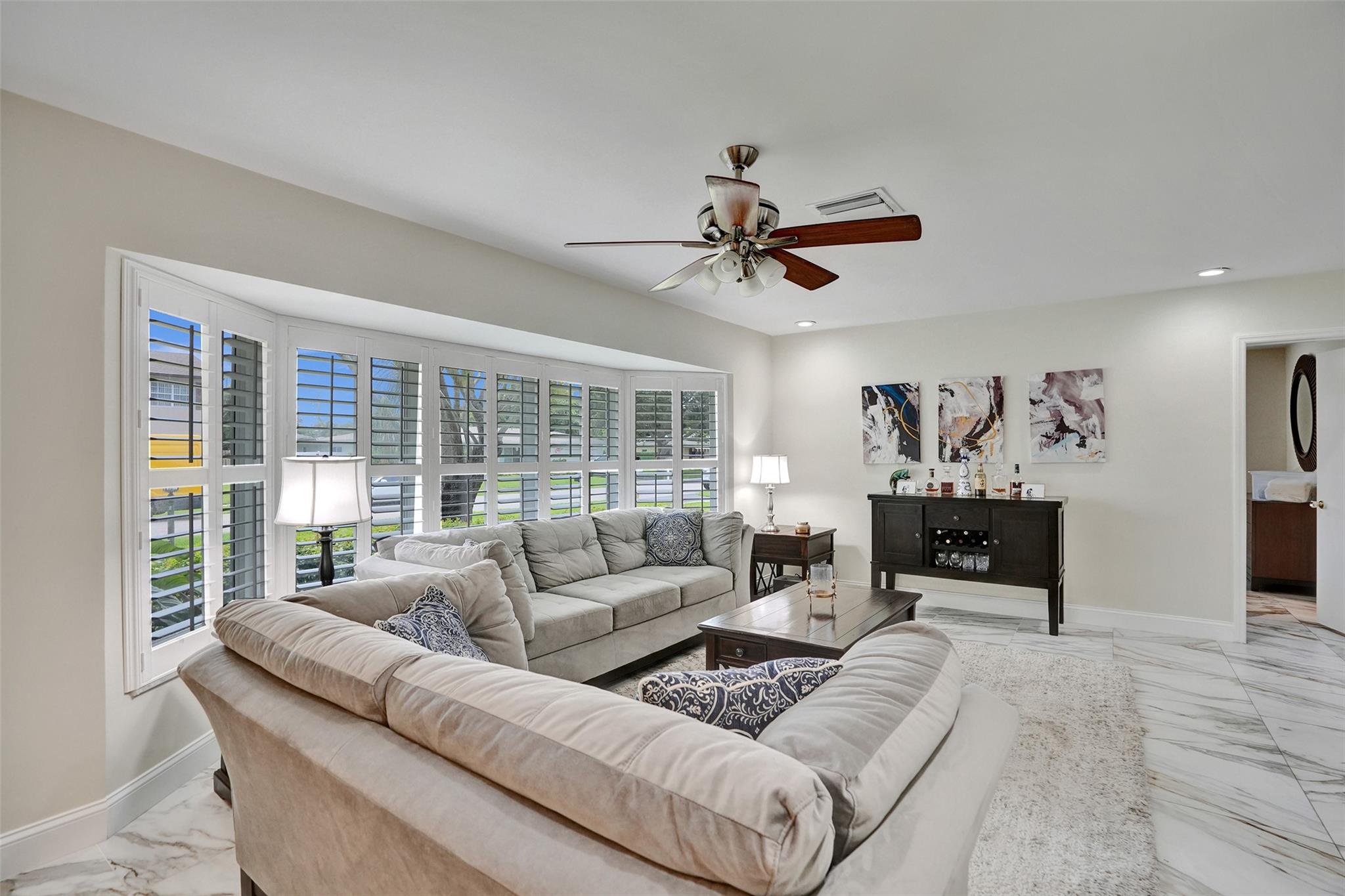6000 SW 16th Ct