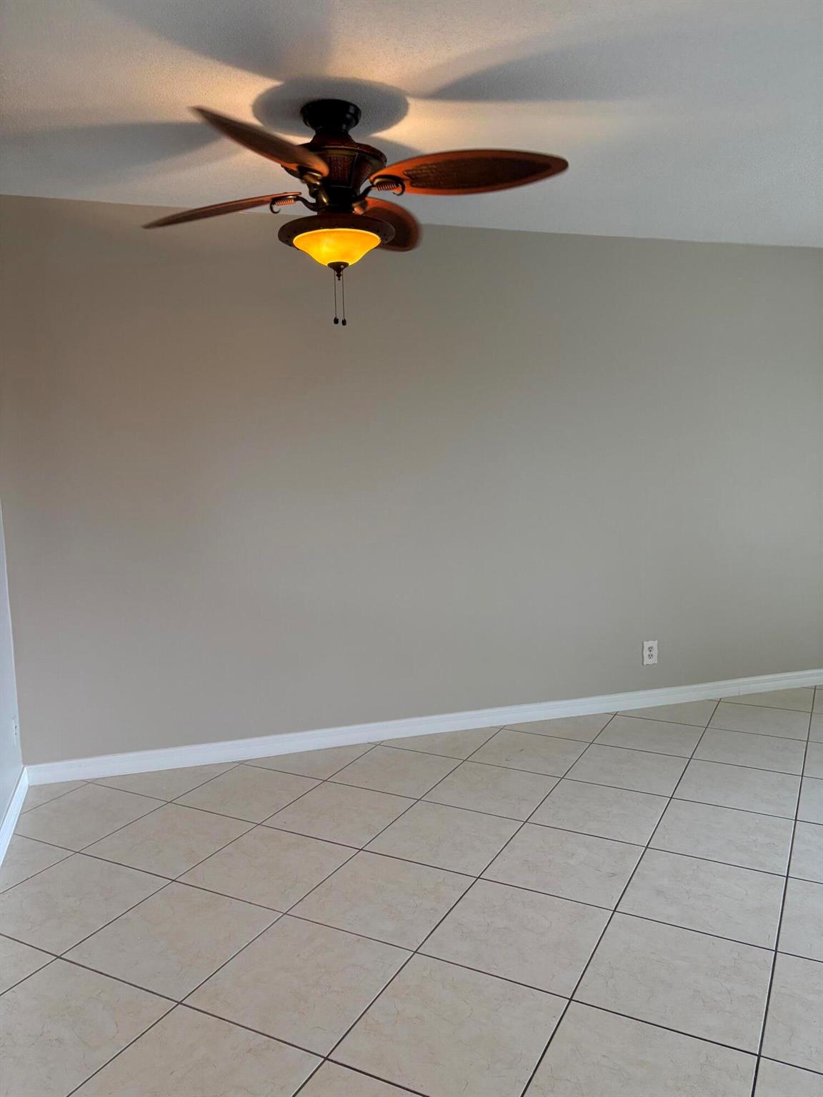 Lake Worth, Florida 33461, United States, 2 Bedrooms Bedrooms, ,1 BathroomBathrooms,Residential,Active,209525