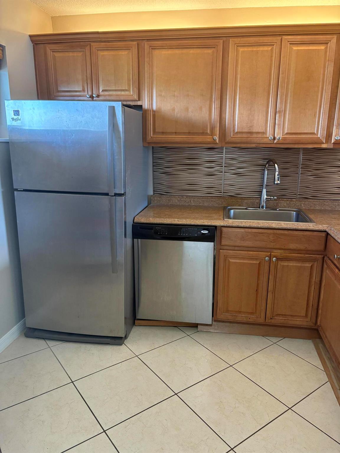 Lake Worth, Florida 33461, United States, 2 Bedrooms Bedrooms, ,1 BathroomBathrooms,Residential,Active,209525