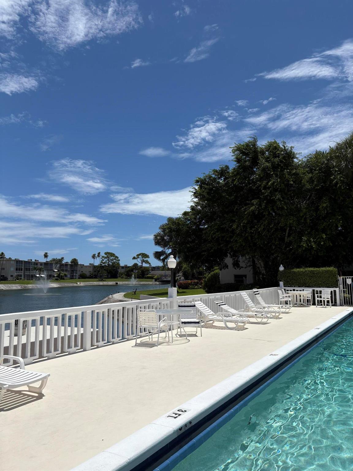 Lake Worth, Florida 33461, United States, 2 Bedrooms Bedrooms, ,1 BathroomBathrooms,Residential,Active,209525