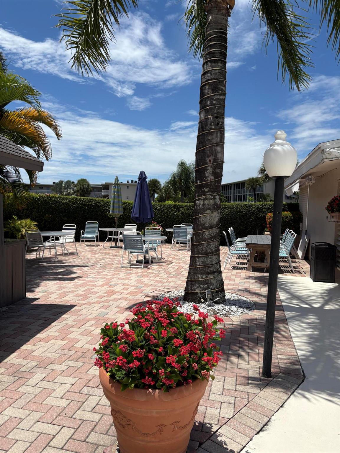 Lake Worth, Florida 33461, United States, 2 Bedrooms Bedrooms, ,1 BathroomBathrooms,Residential,Active,209525