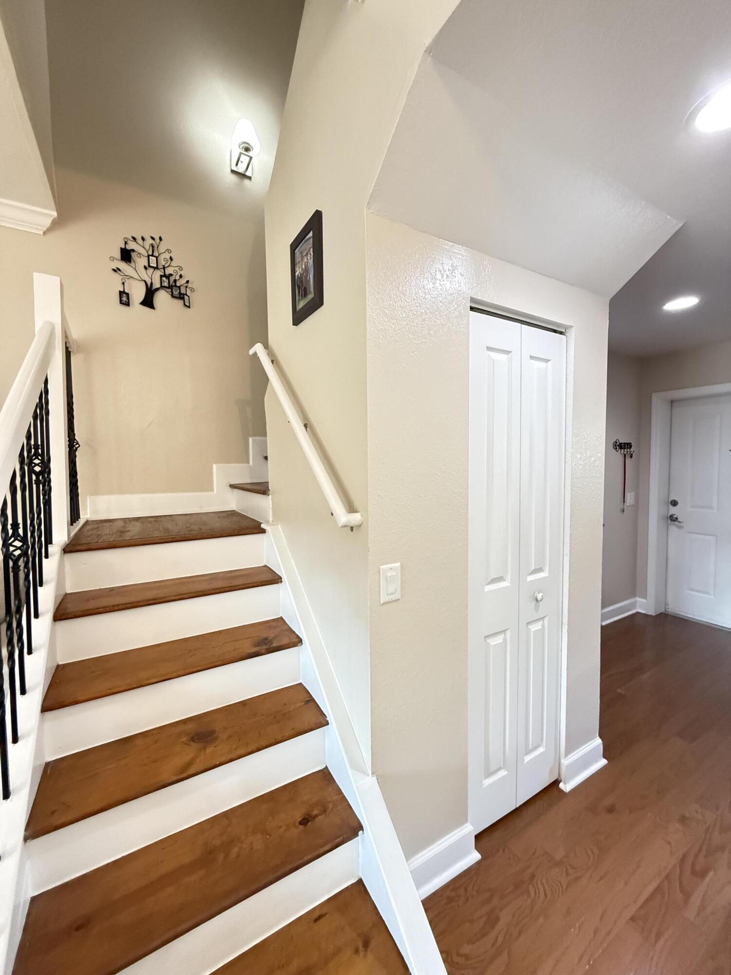 IL VILLAGIO CONDOMINIUM 16 - Residential