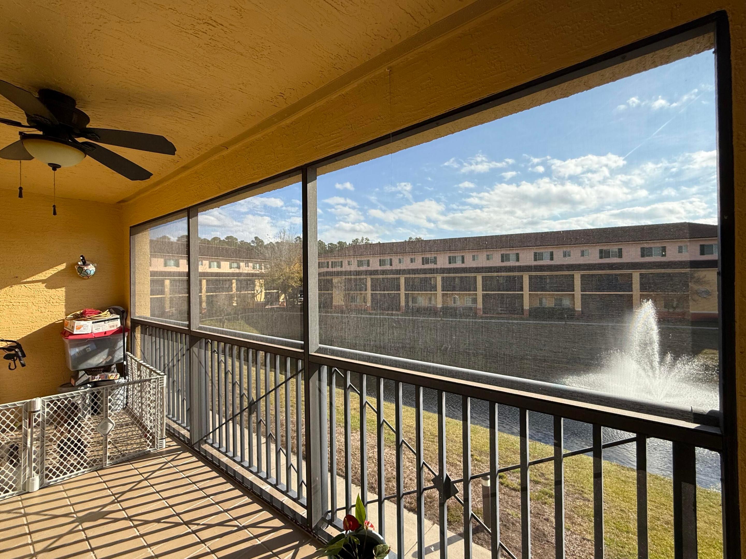 IL VILLAGIO CONDOMINIUM 16 - Residential