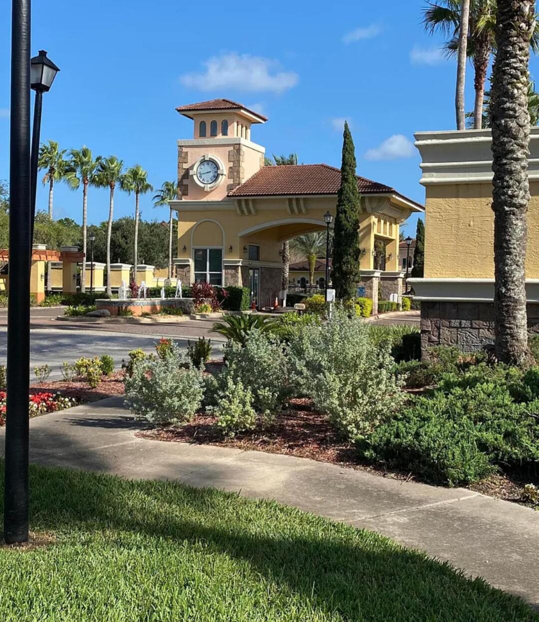 IL VILLAGIO CONDOMINIUM 16 - Residential