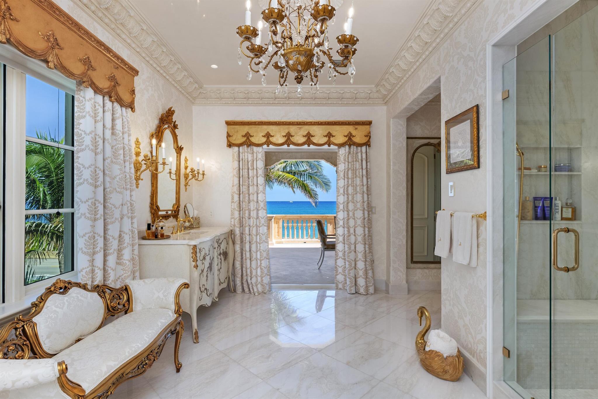 PALM BEACH ESTATES - Residential
