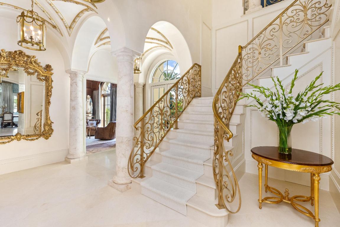 PALM BEACH ESTATES - Residential