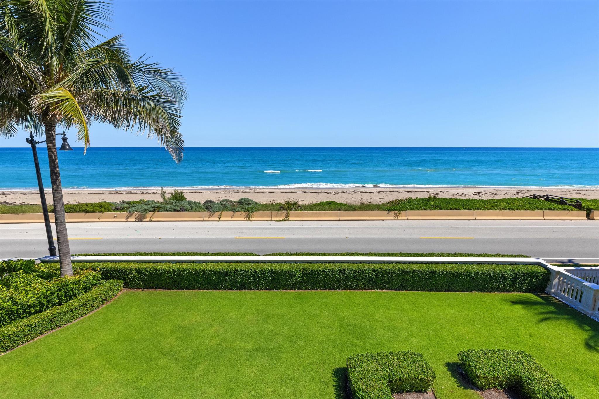 PALM BEACH ESTATES - Residential