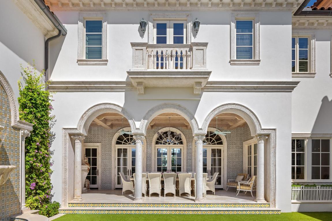 PALM BEACH ESTATES - Residential