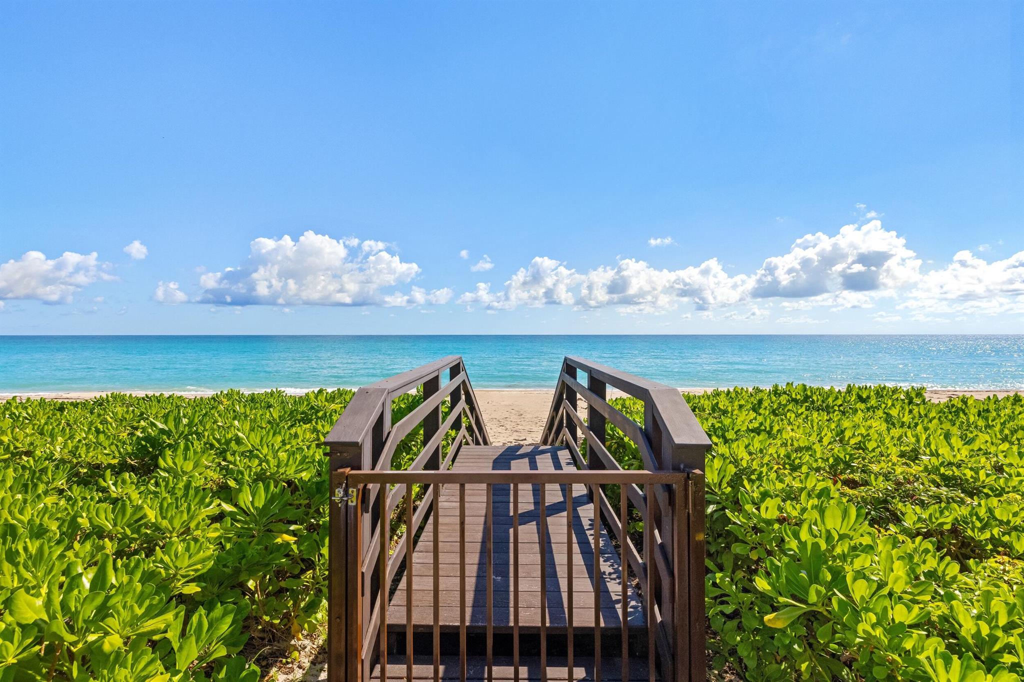 PALM BEACH ESTATES - Residential