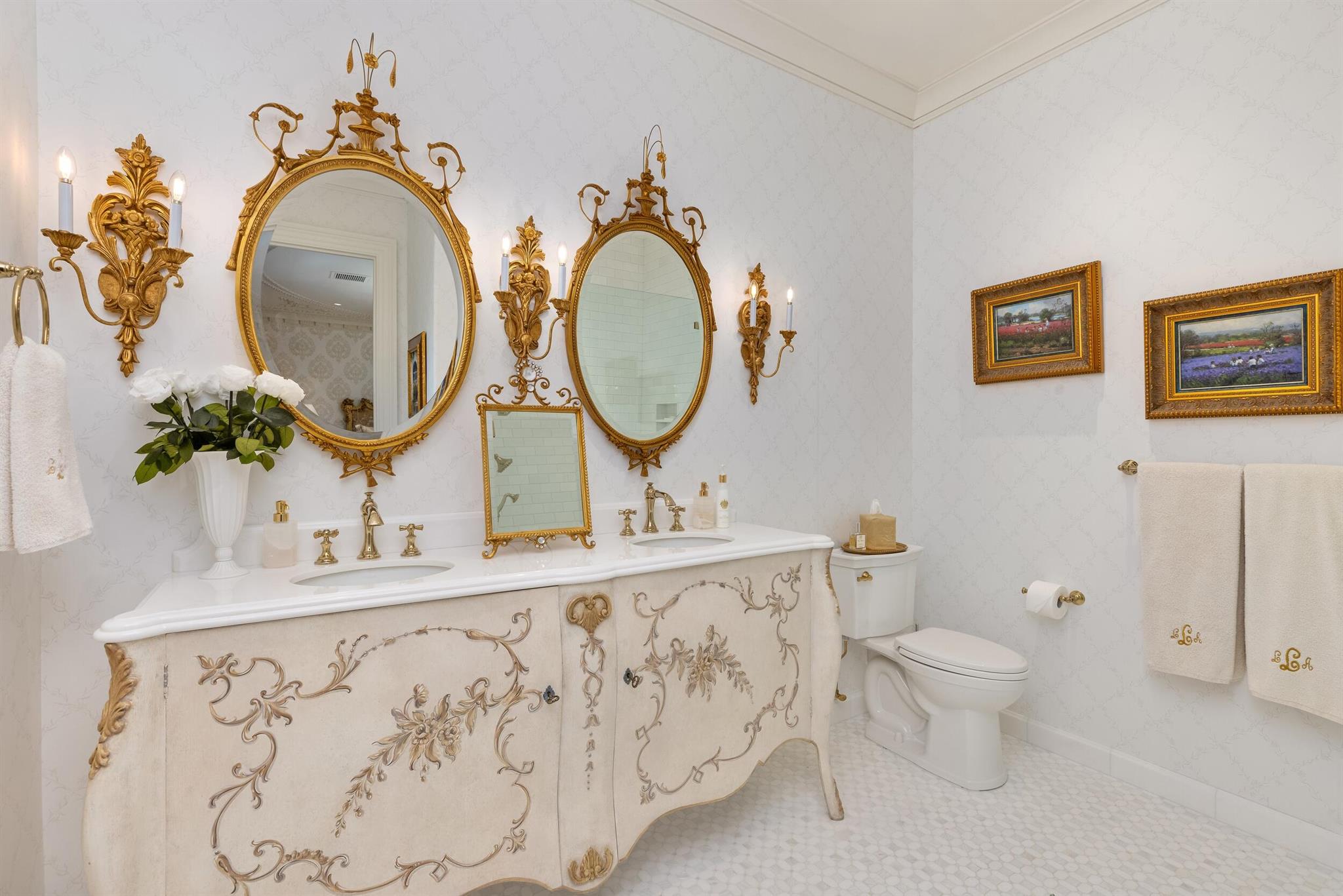 PALM BEACH ESTATES - Residential