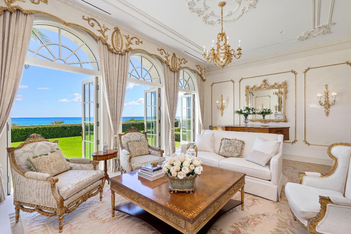 PALM BEACH ESTATES - Residential