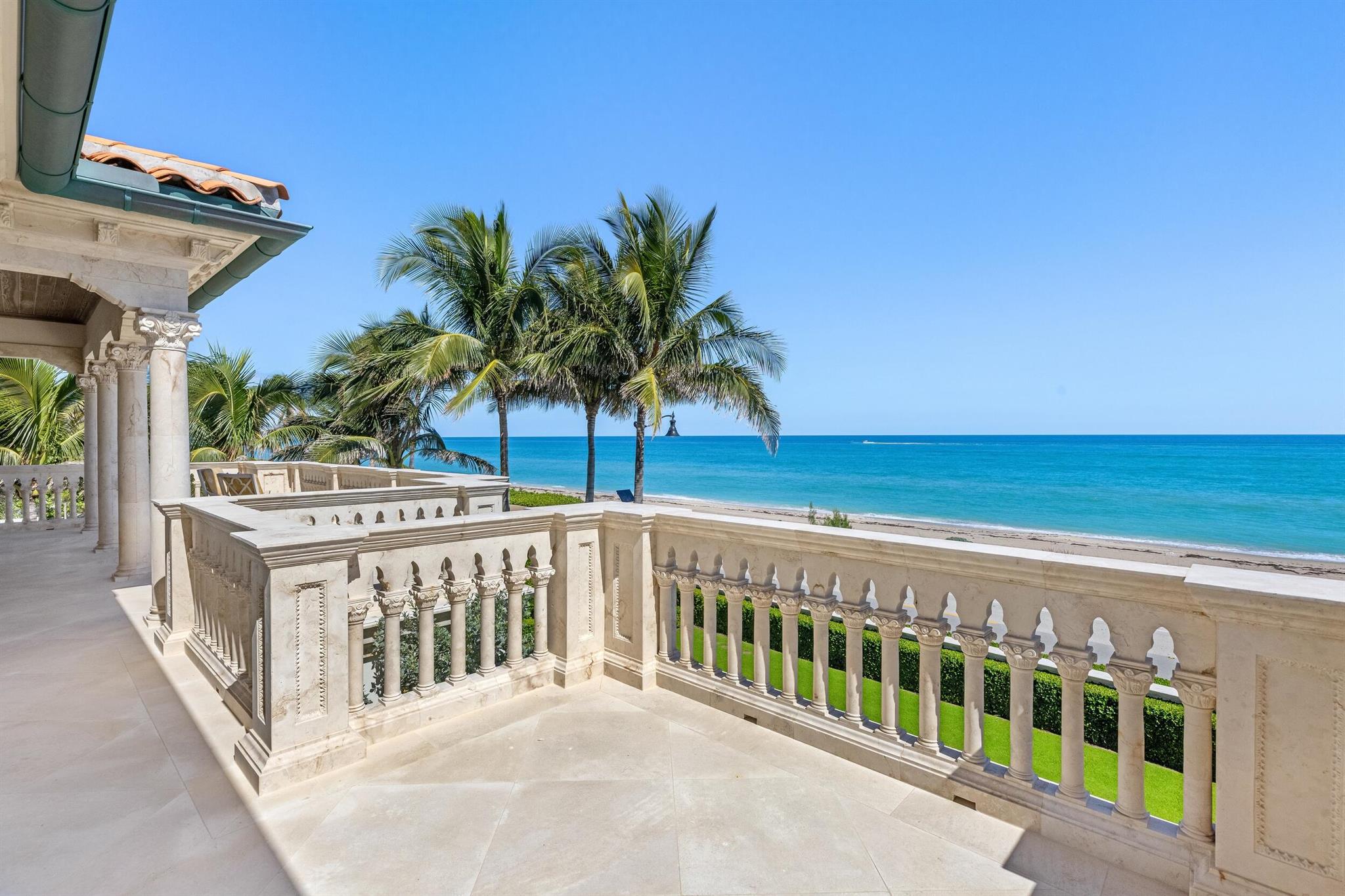 PALM BEACH ESTATES - Residential
