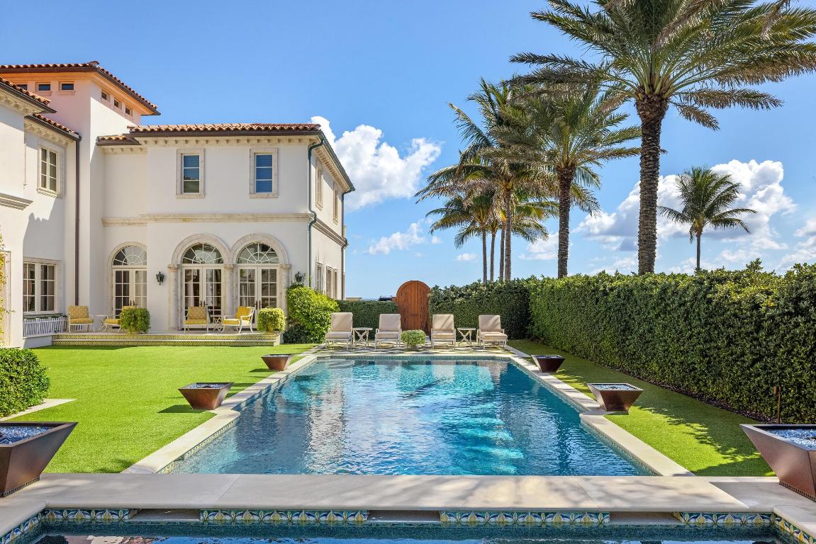 PALM BEACH ESTATES - Residential