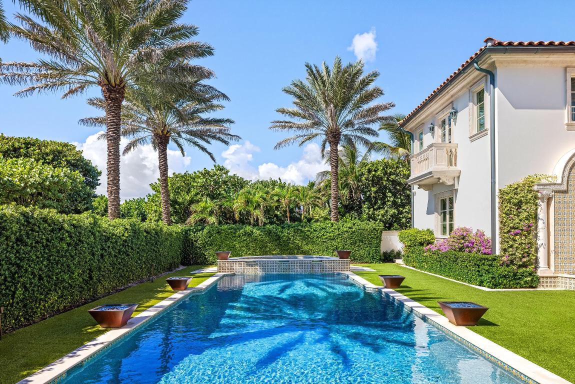 PALM BEACH ESTATES - Residential