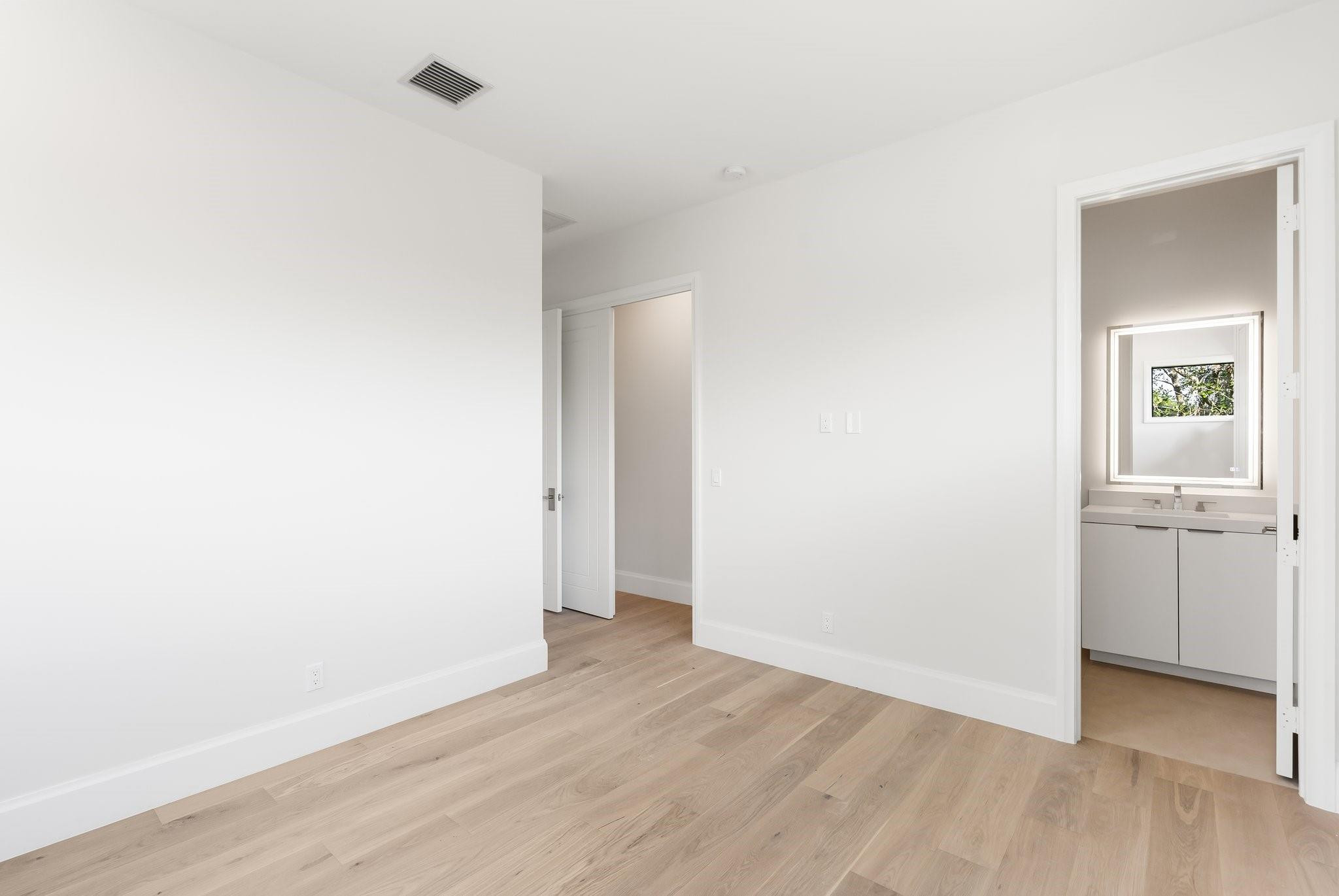 Coral Ridge 21-50 B - Residential