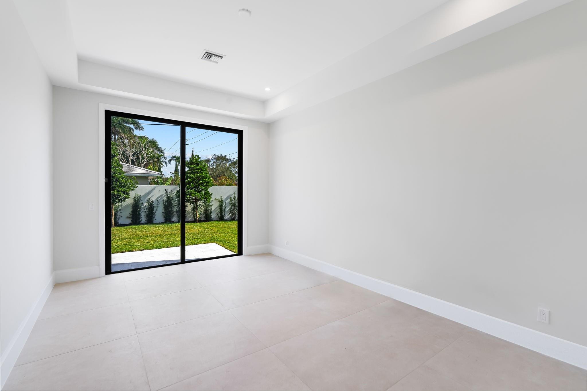 Coral Ridge 21-50 B - Residential