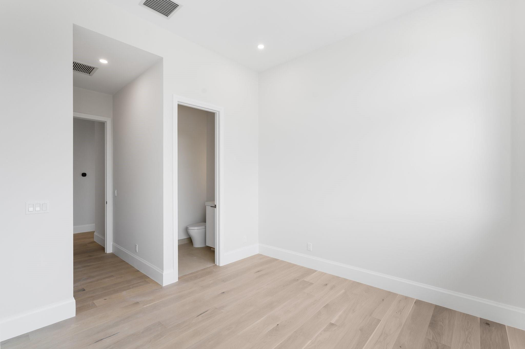 Coral Ridge 21-50 B - Residential