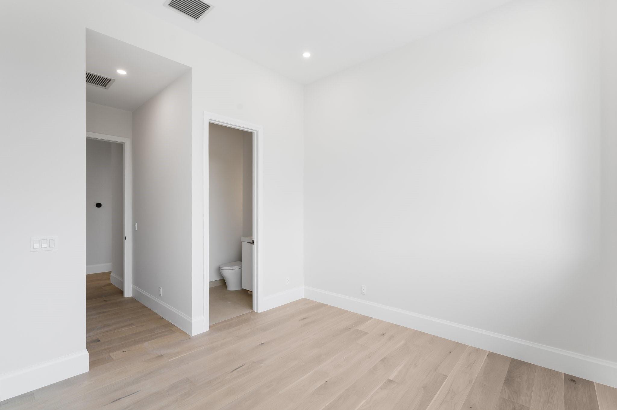 Coral Ridge 21-50 B - Residential