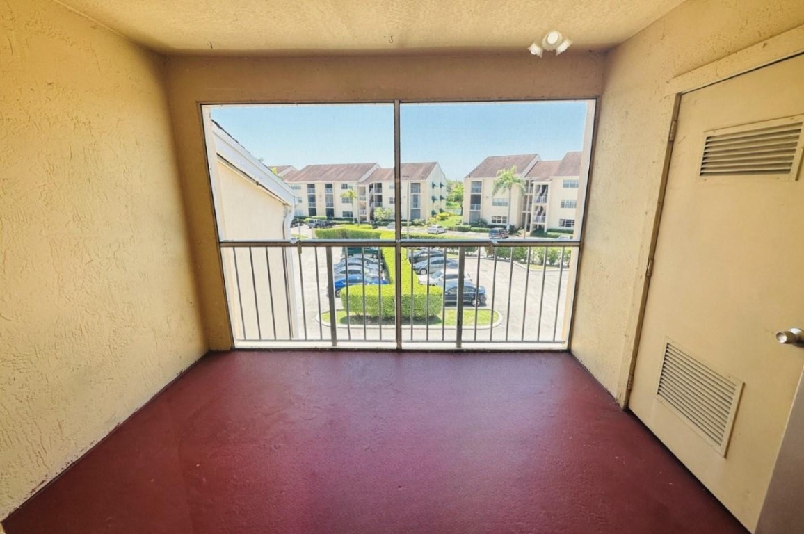 Hammock Trails Condo - Residential Lease