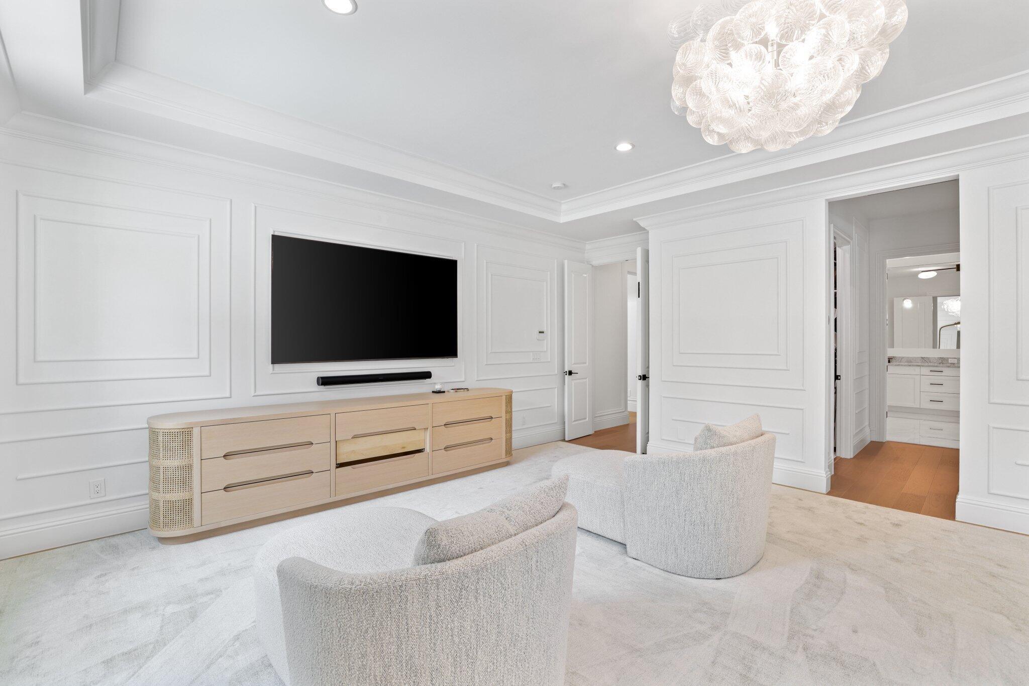 ROYAL PALM POLO - Residential