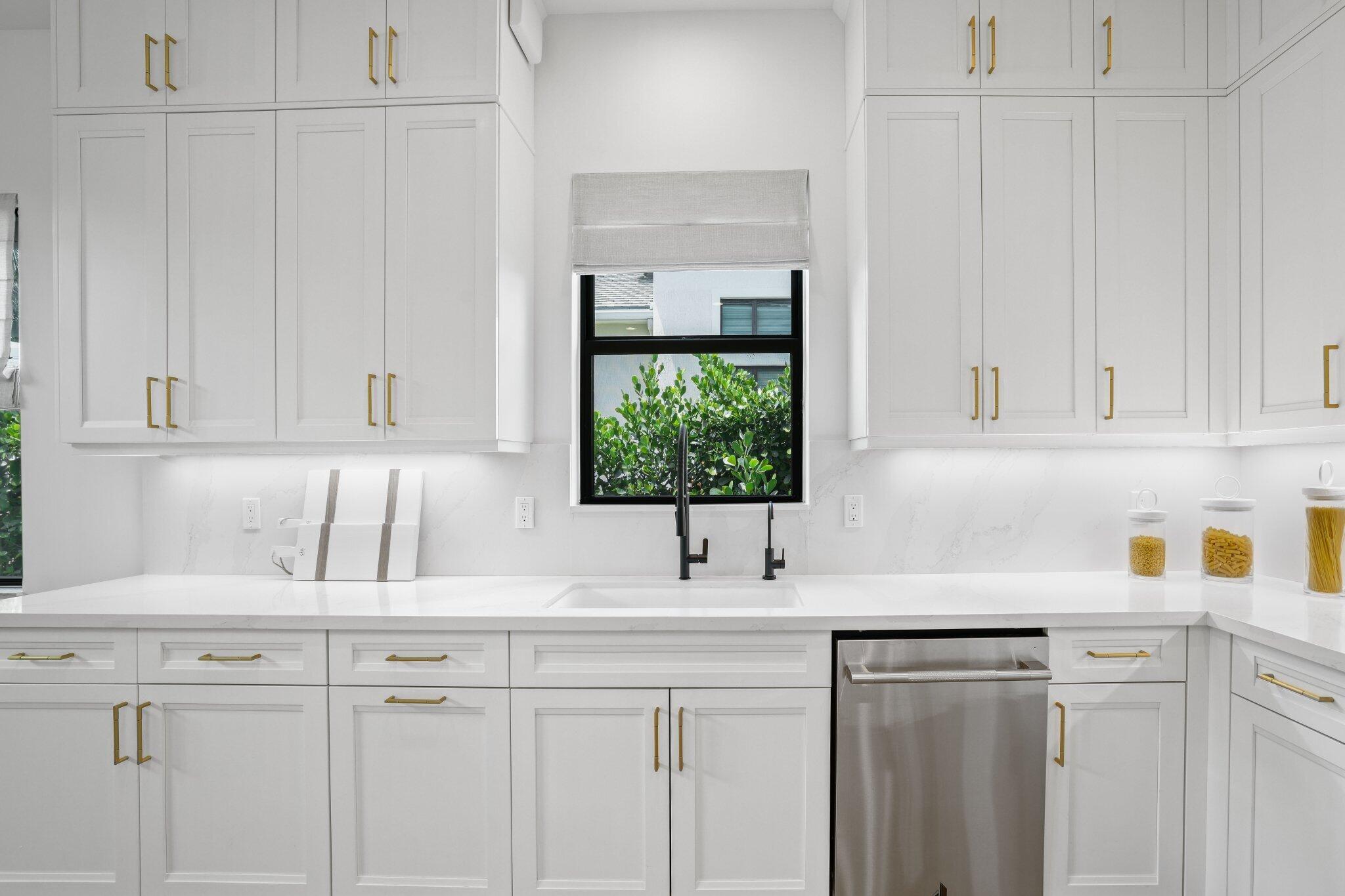 ROYAL PALM POLO - Residential