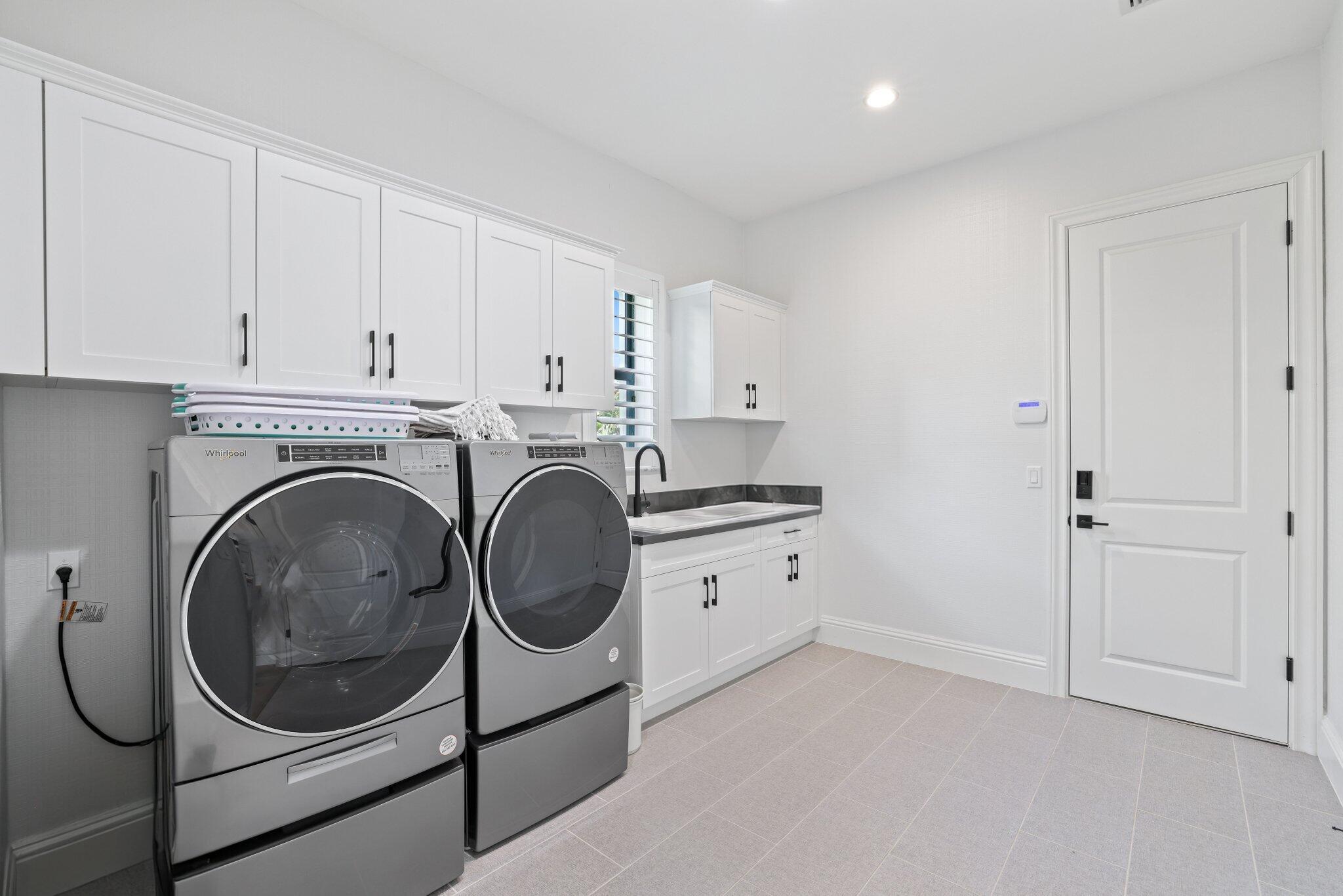 ROYAL PALM POLO - Residential