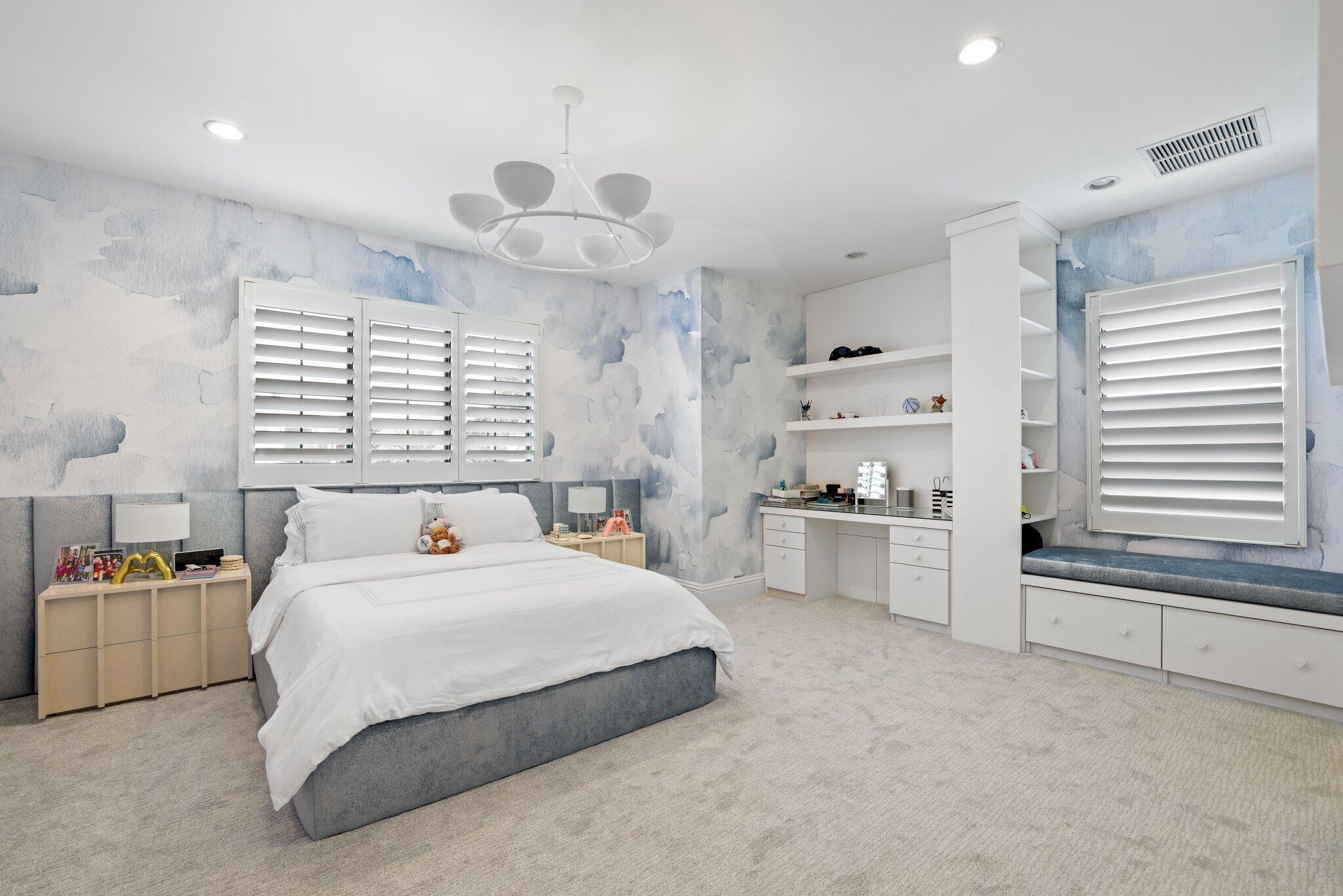 ROYAL PALM POLO - Residential