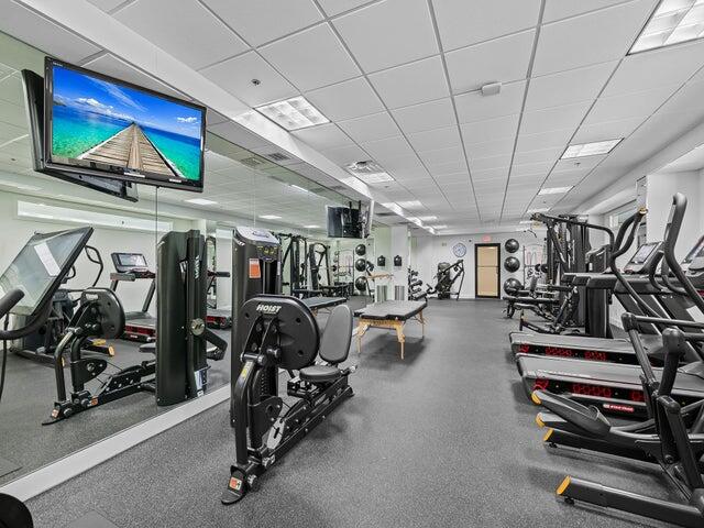 VILLA MAGNA CONDO - Residential