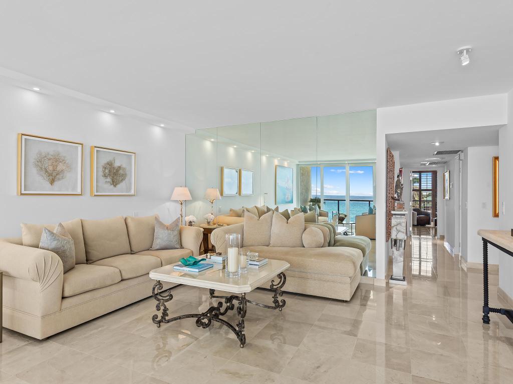 VILLA MAGNA CONDO - Residential