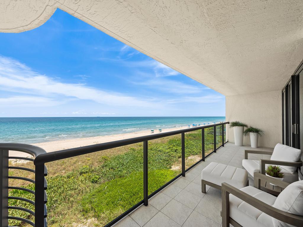 VILLA MAGNA CONDO - Residential