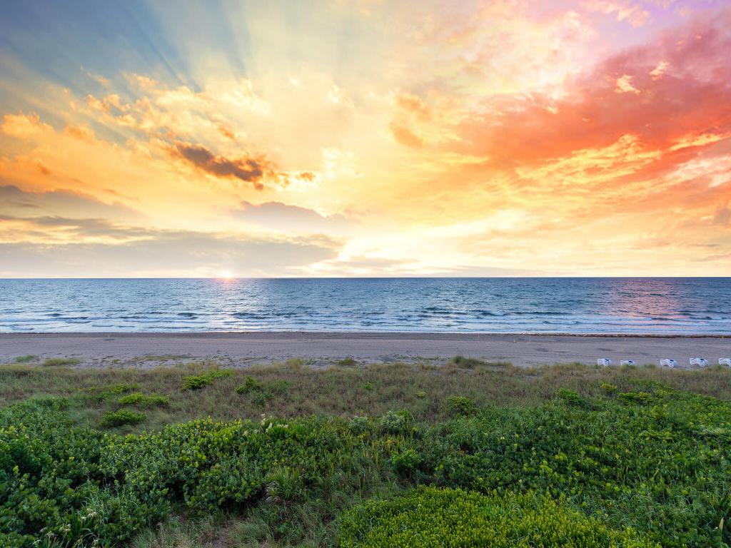 VILLA MAGNA CONDO - Residential