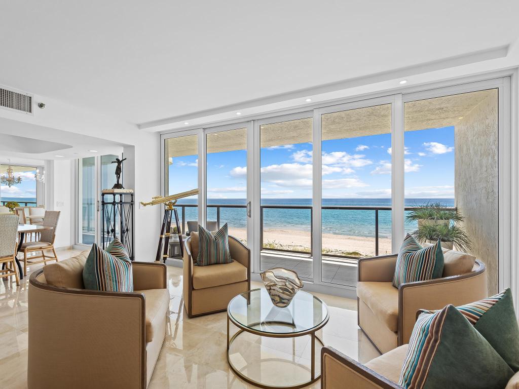 VILLA MAGNA CONDO - Residential