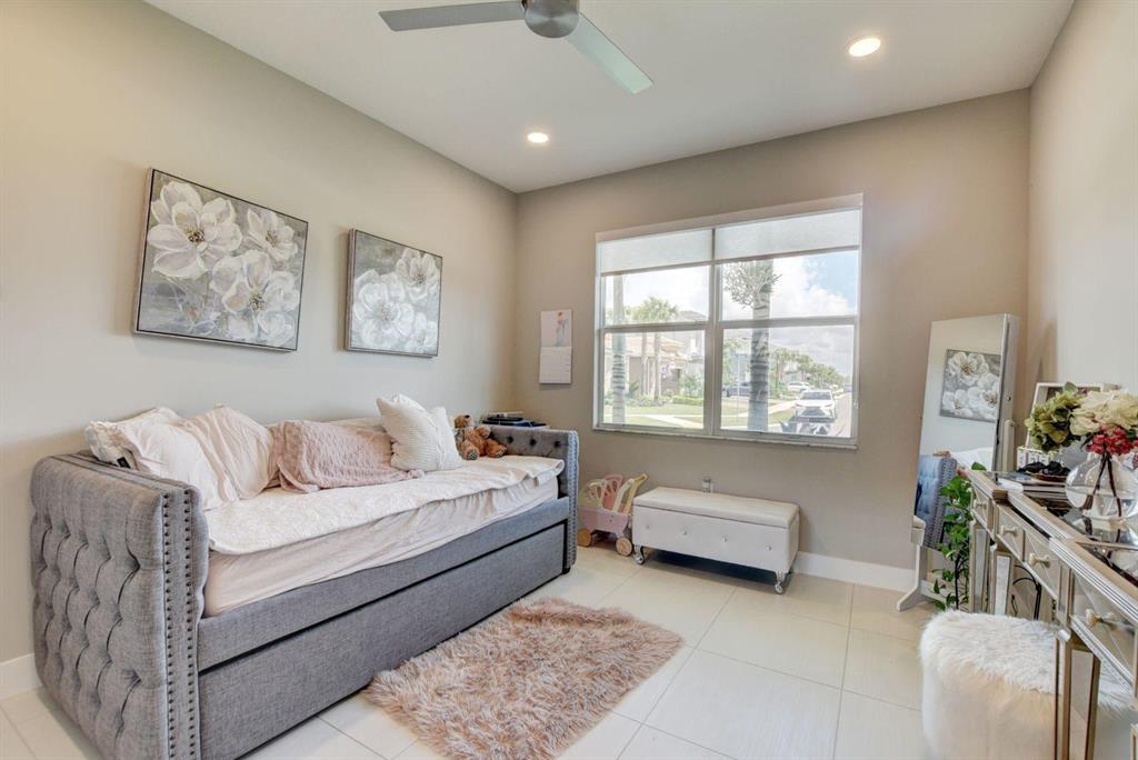 Dakota - Residential