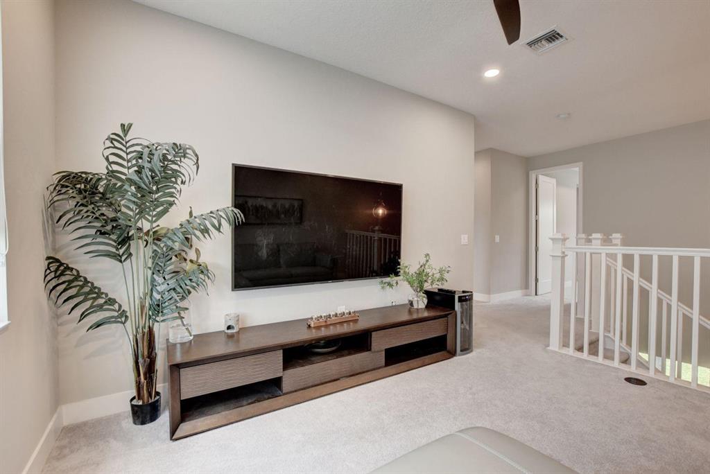 Dakota - Residential