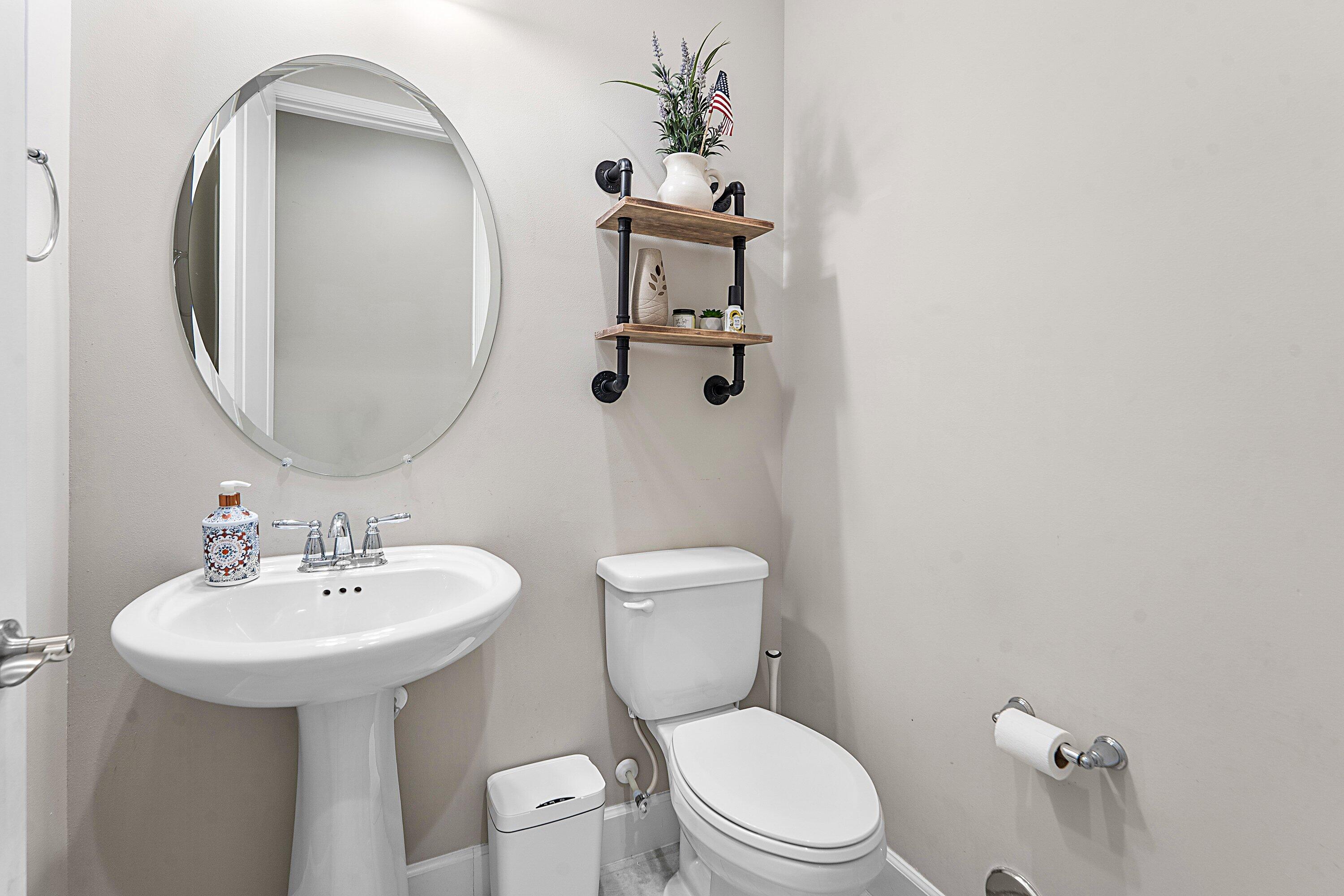 GROVES OF WESTLAKE - Residential