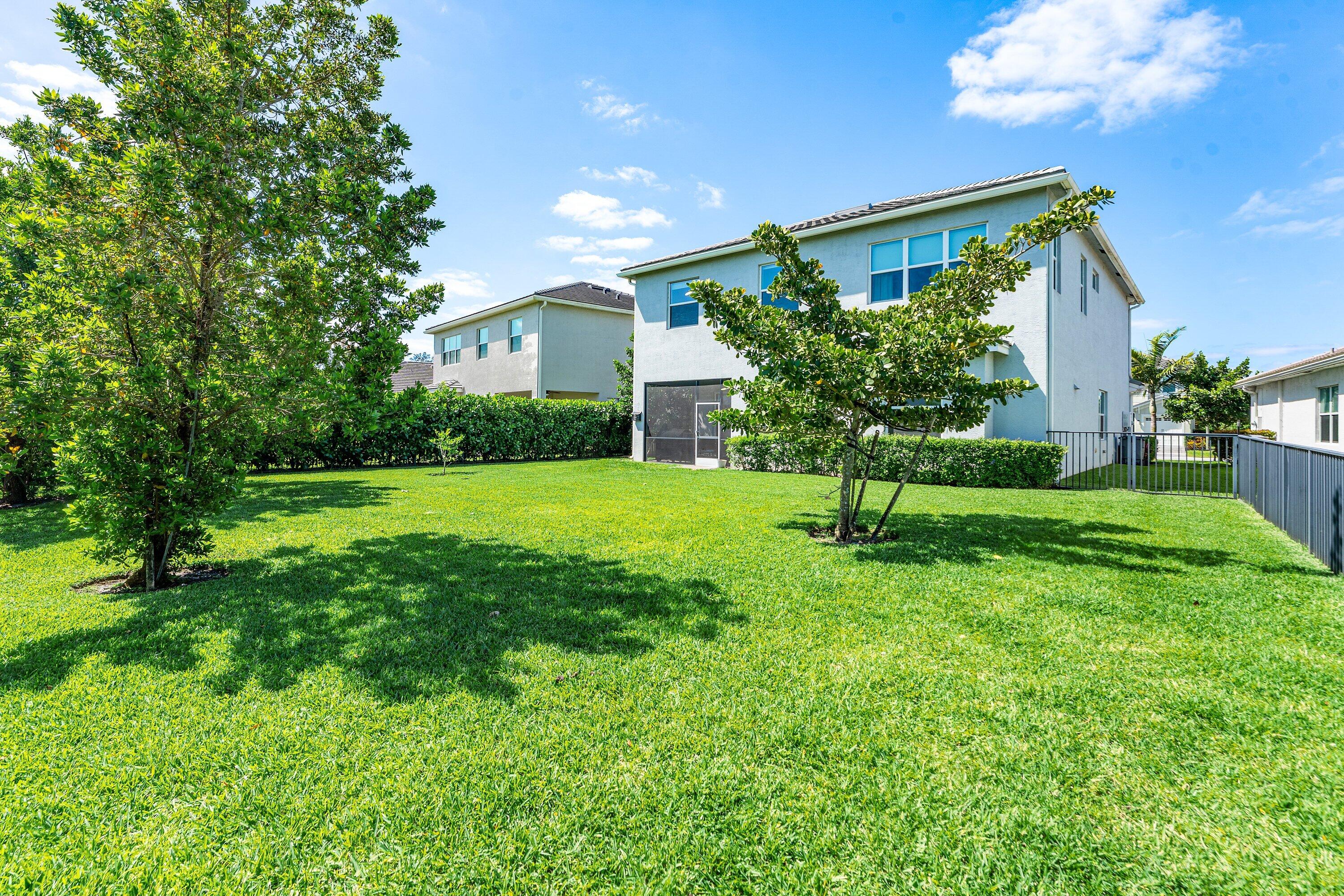 GROVES OF WESTLAKE - Residential