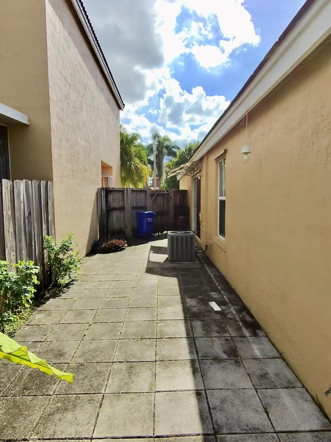 Coral Bay Rep Sec One - Residential Lease