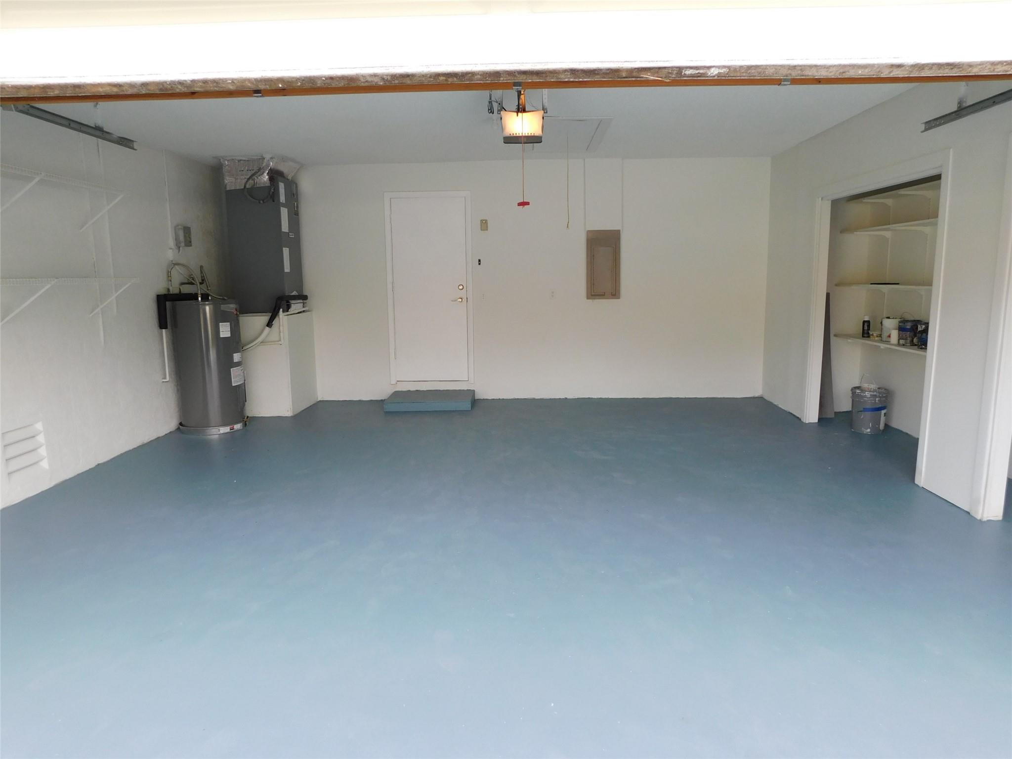 Woodmont Tr 60 105-27 B - Residential