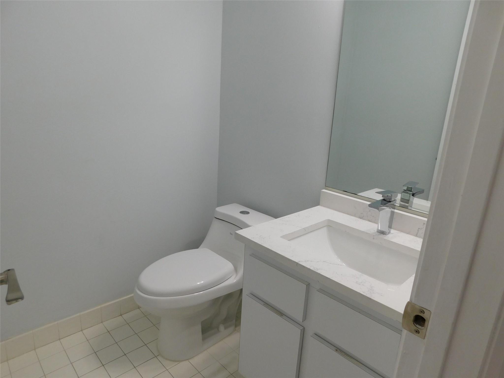 Woodmont Tr 60 105-27 B - Residential